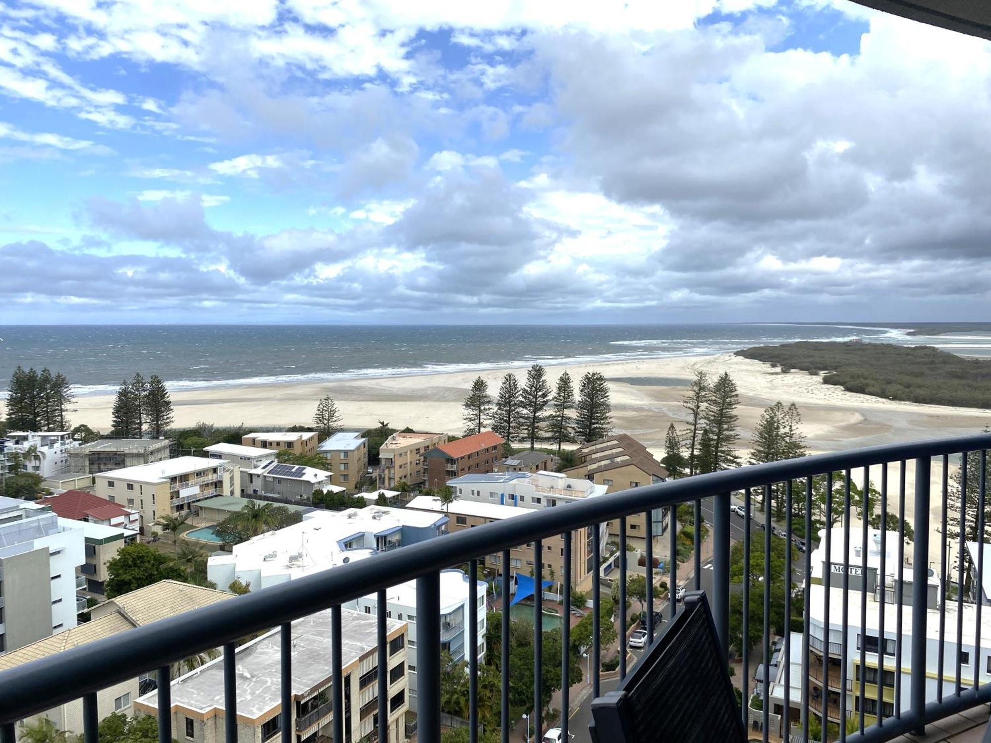 Centrepoint Apartments Caloundra Exterior photo